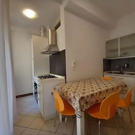 Apartment Guicciardini Second Floor Florence