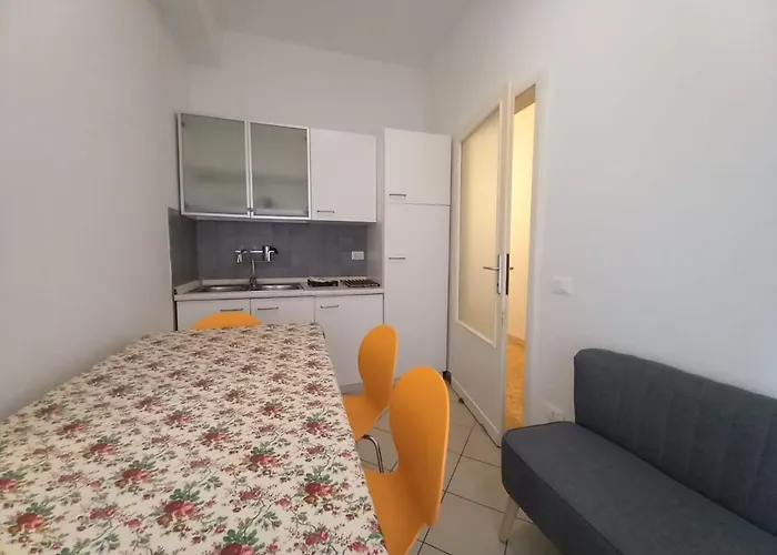 Guicciardini Second Floor * Firenze